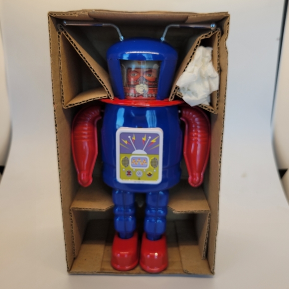 Tin X-27 Robot - Picture 2 of 3